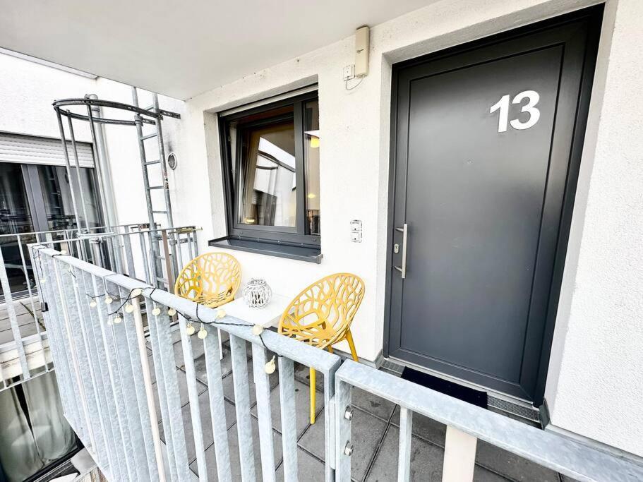 Stylisches Studio Mit Privatem Stellplatz Wenige Minuten Von Der Innenstadt & Mosel Coblenza Esterno foto