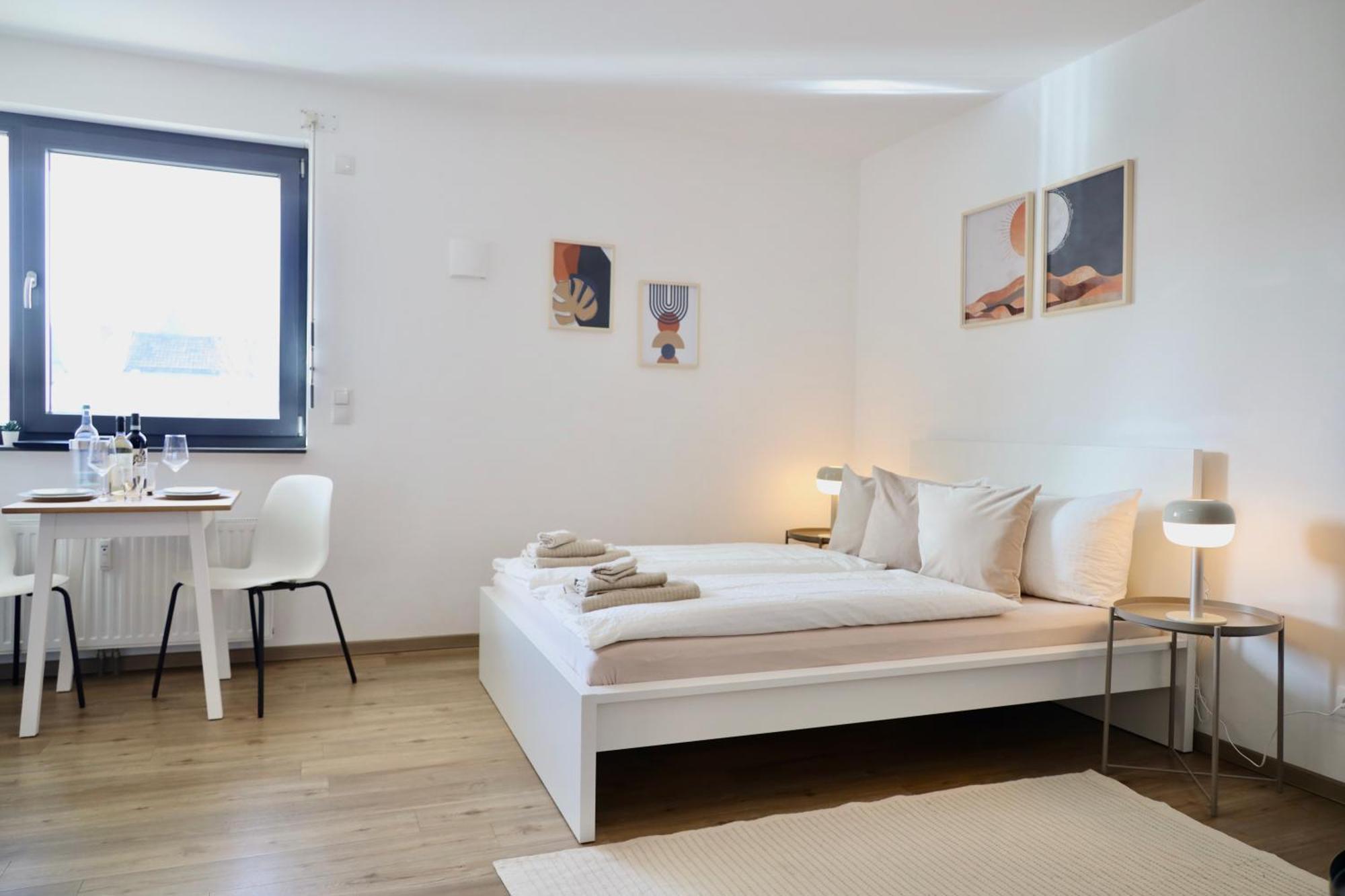 Stylisches Studio Mit Privatem Stellplatz Wenige Minuten Von Der Innenstadt & Mosel Coblenza Esterno foto